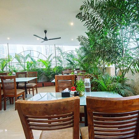 Hotel Skylink Hospitality Mahalaxmi Bombaj Exteriér fotografie