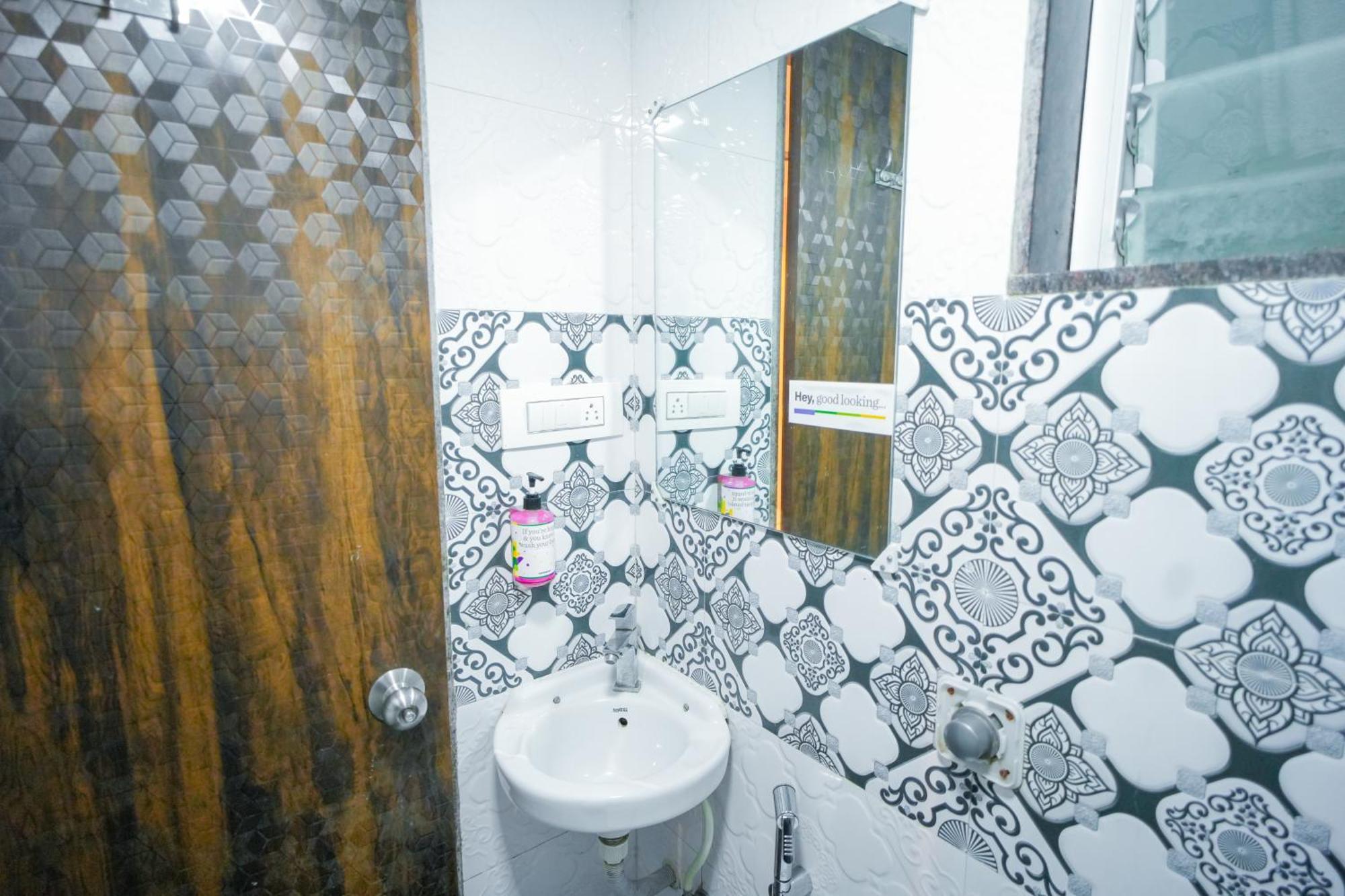 Hotel Skylink Hospitality Mahalaxmi Bombaj Exteriér fotografie