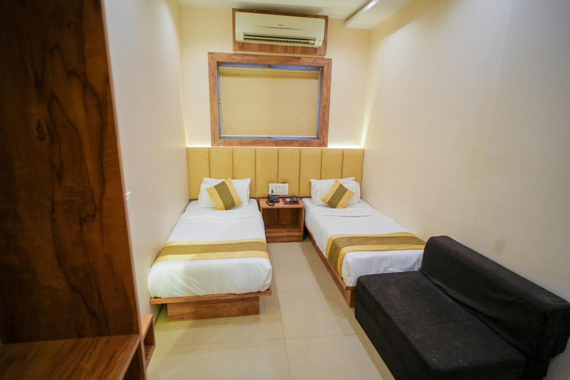Hotel Skylink Hospitality Mahalaxmi Bombaj Exteriér fotografie