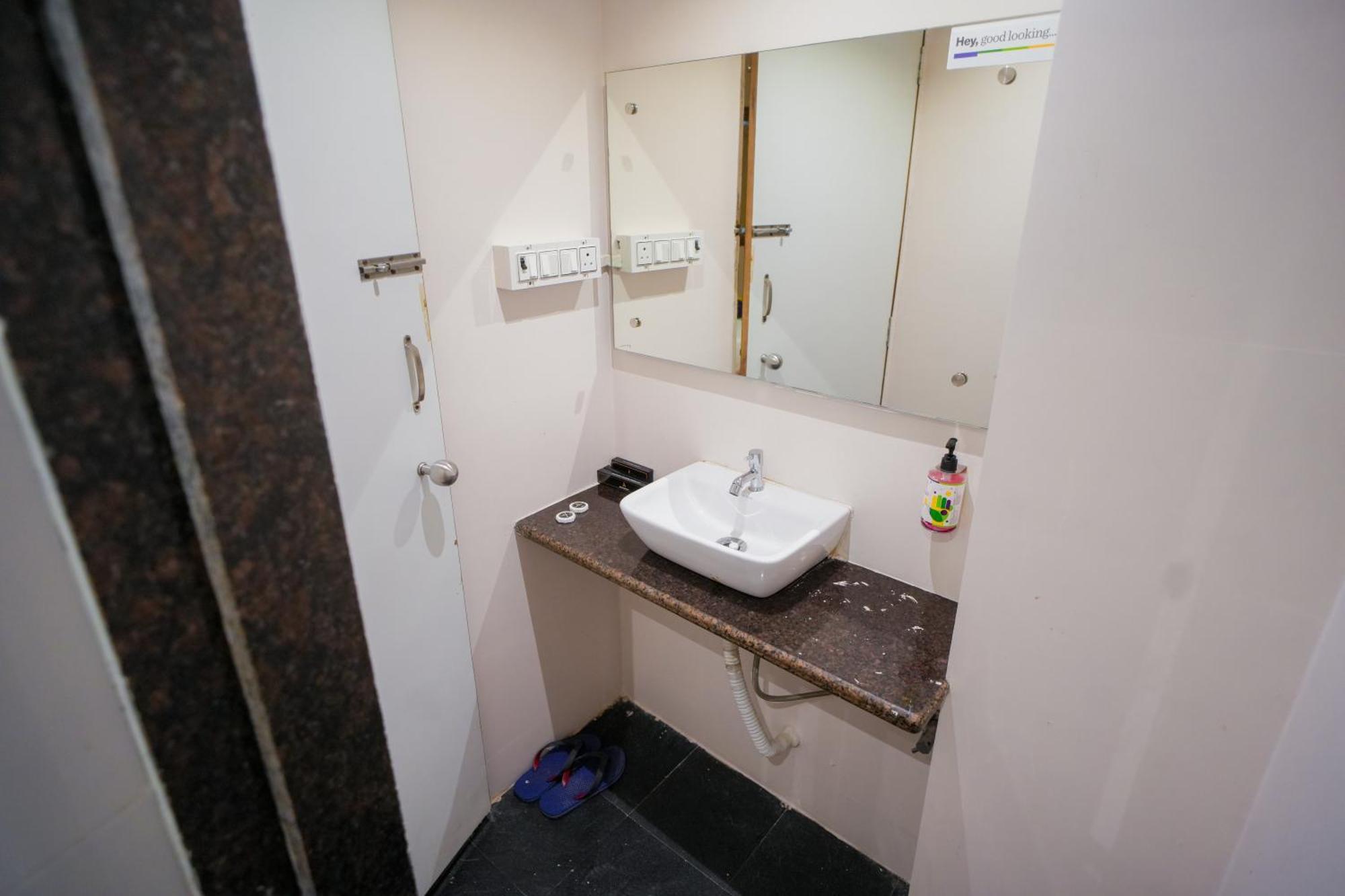 Hotel Skylink Hospitality Mahalaxmi Bombaj Exteriér fotografie