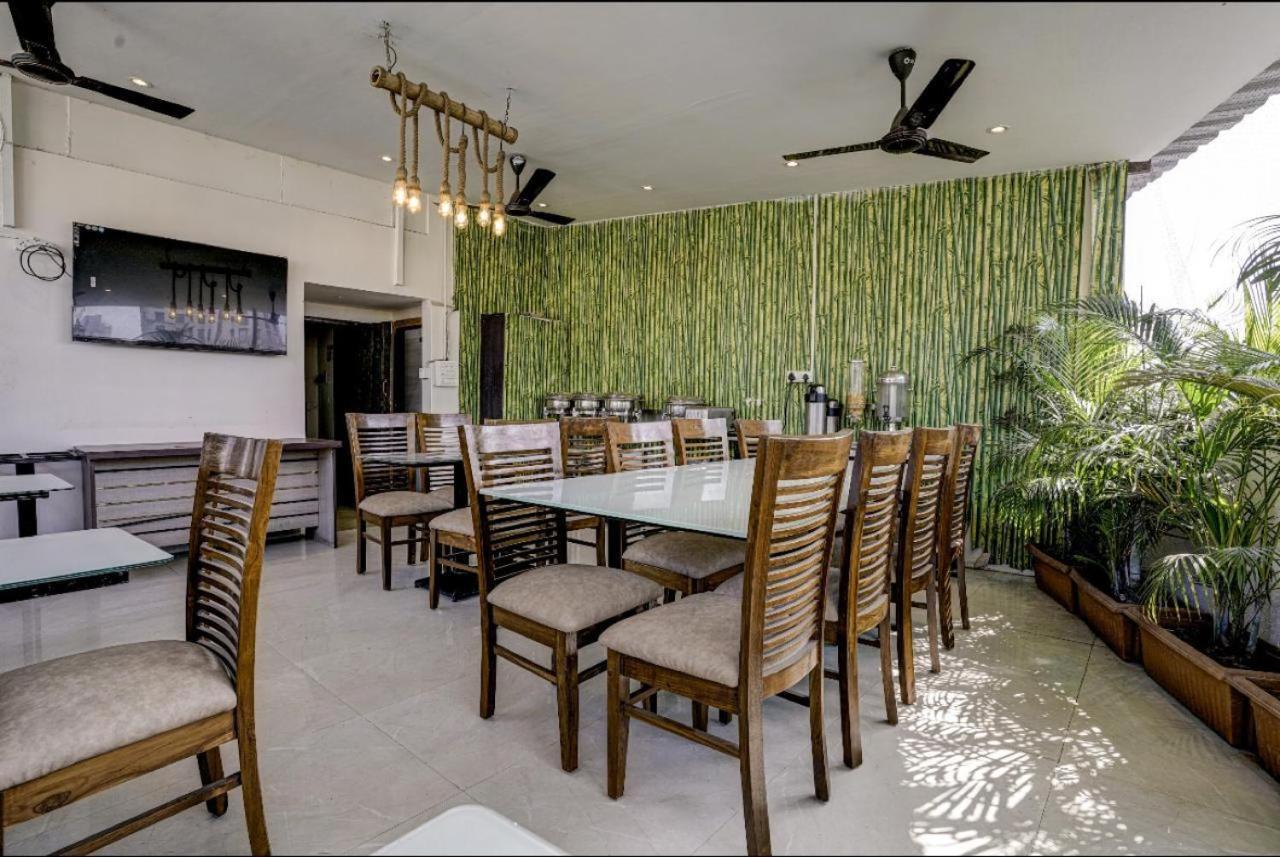 Hotel Skylink Hospitality Mahalaxmi Bombaj Exteriér fotografie